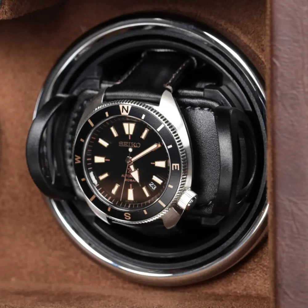 plan serré d'un remontoir pour montre automatique